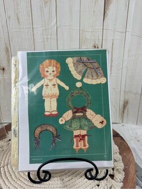 Vintage Paper Dolls with outfits seven paper dolls.